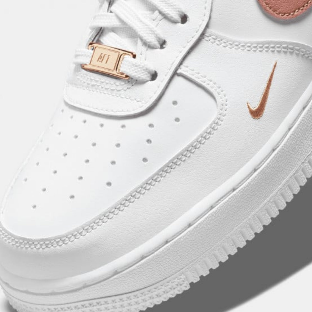 Nike Air Force 1 Low ’07 «Rust Pink»