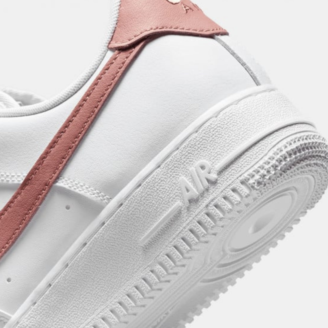 Nike Air Force 1 Low ’07 «Rust Pink»